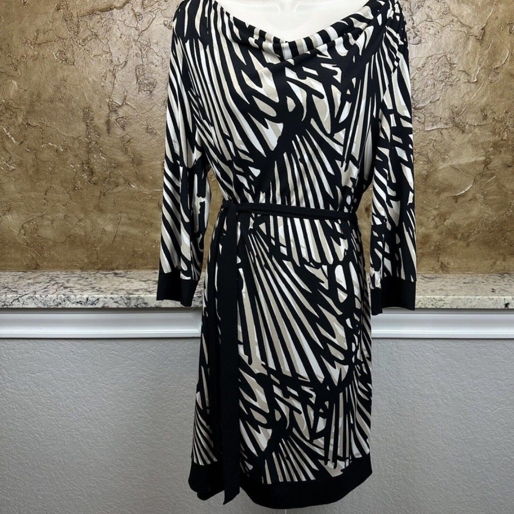 Dana Buchman Size Large Animal Print‎ Belted Slinky Dress Scoop Neck Black Tan